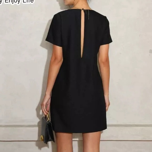 AmyEnjoyLife Elegant Black Dress - Picture 7 of 7